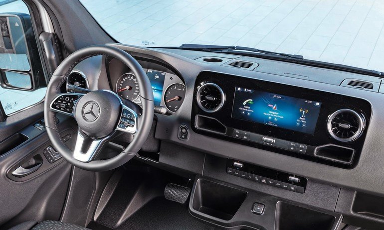Der dritte Sprinter ist da. Mercedes Sprinter in dritter Generation Die  dritte Generation des Transporters Mercedes Sprinter - dds – Das Magazin  für Möbel und Ausbau