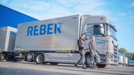 Reber übernimmt Logistik für Rolf Benz